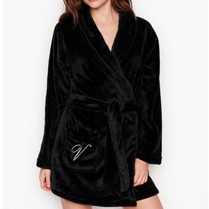Logo Short Cozy Robe